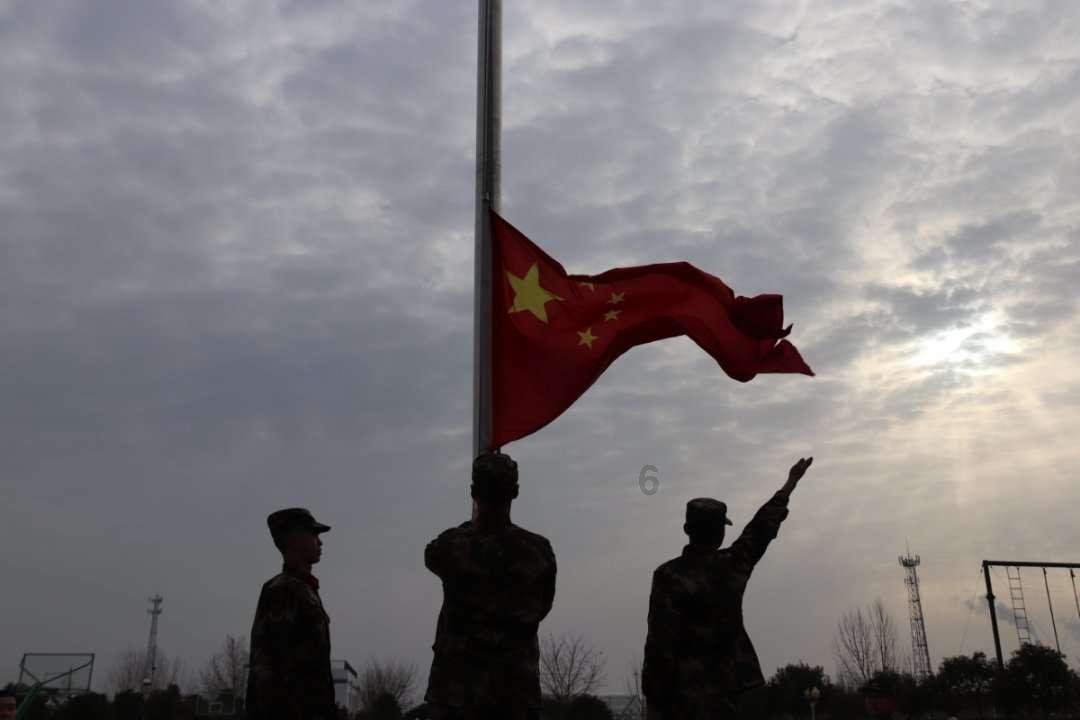 李文全随拍:相片期待端详,年味是心情的吉祥物